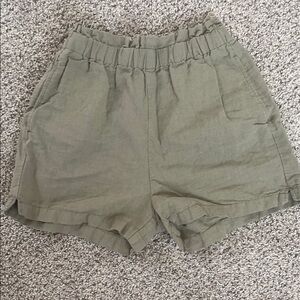 H&M Green High Waist Shorts with Relaxed Fit